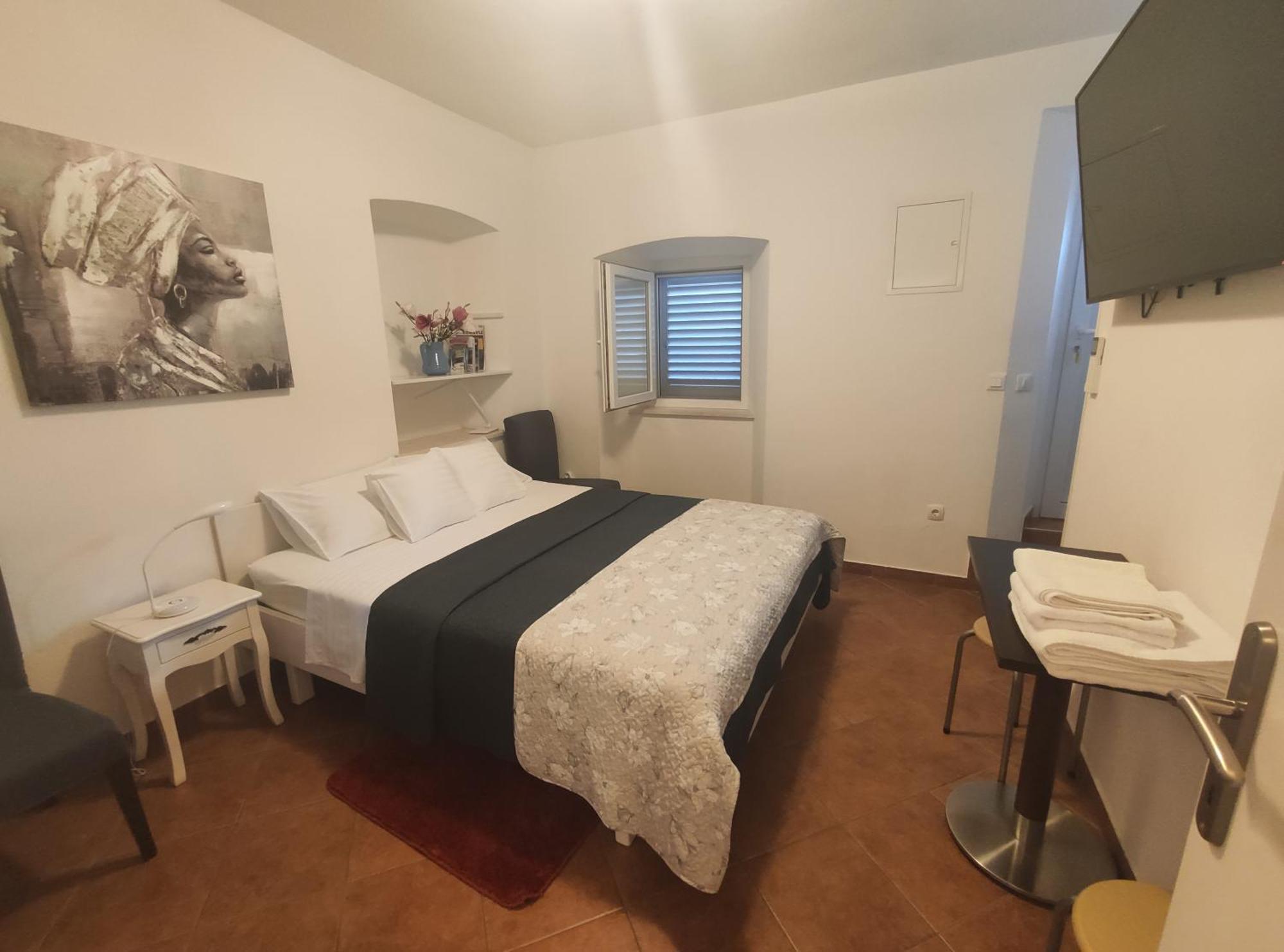 Viola Rooms Gruda Luaran gambar